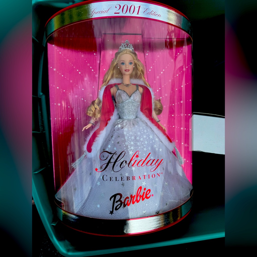 2001 Holiday Barbie